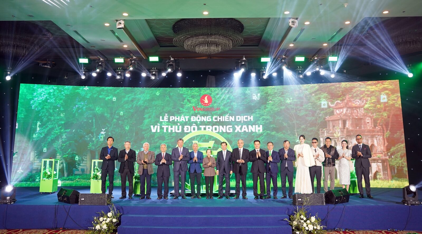 de VINGROUP PHÁT ĐỘNG CHIẾN DỊCH “VÌ THỦ ĐÔ TRONG XANH” - KÊU GỌI NGƯỜI DÂN CHUNG TAY GIẢM PHÁT THẢI