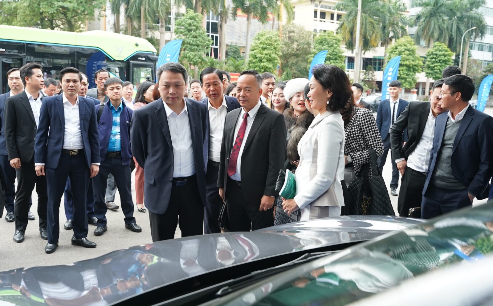 rtgb UBND TỈNH THÁI NGUYÊN VÀ TẬP ĐOÀN VINGROUP KÝ KẾT THỎA THUẬN HỢP TÁC TOÀN DIỆN VỀ CHUYỂN ĐỔI XANH