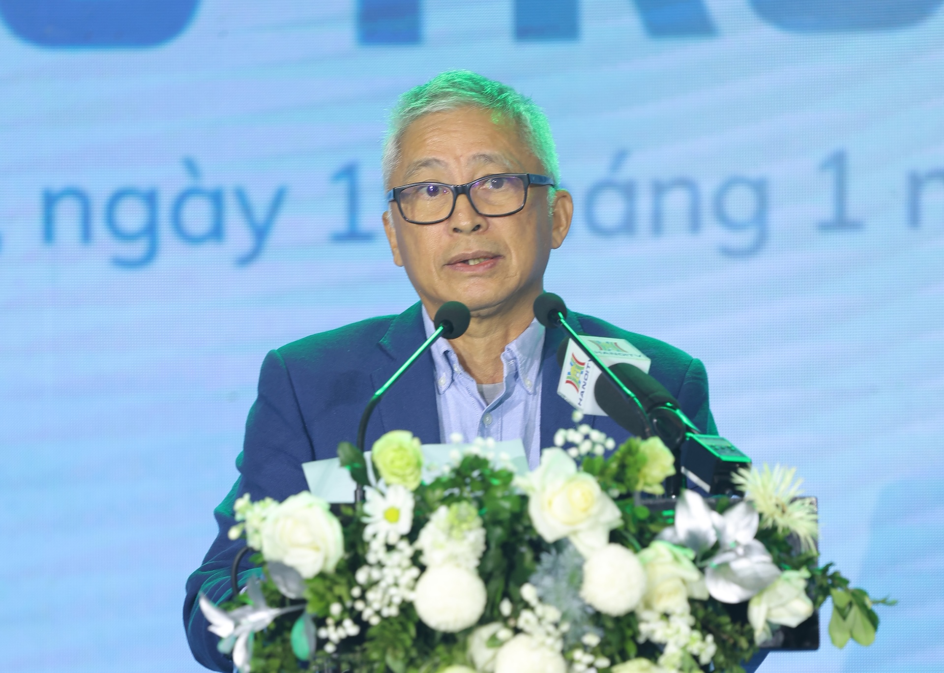 udwd VINGROUP PHÁT ĐỘNG CHIẾN DỊCH “VÌ THỦ ĐÔ TRONG XANH” - KÊU GỌI NGƯỜI DÂN CHUNG TAY GIẢM PHÁT THẢI